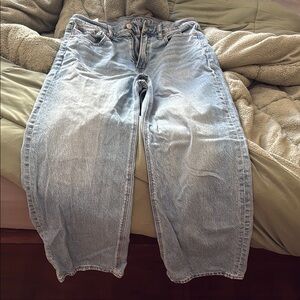 American Eagle Outfitters Light Wash StovePipe Jeans